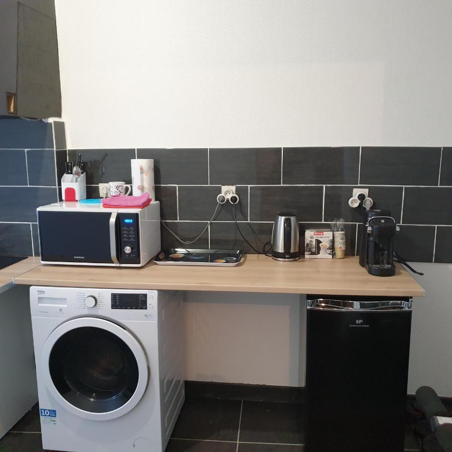 Appartement T2 Courte Duree Coup De Coeur Toute A 5 Minutes Saint-Etienne  Exterior foto